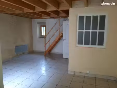 maison meublé 3 pièces avec terrasse captieux
