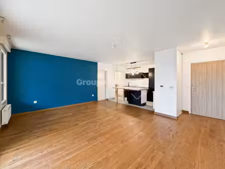 appartement t3 au coeur de basse-goulaine - 72 m2