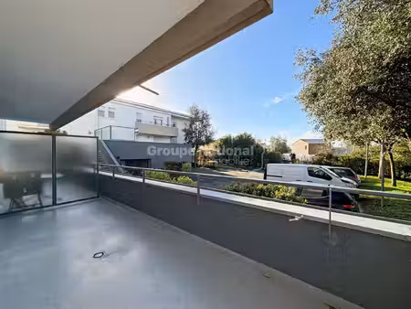 appartement t3 avec jardin  balcon et double stationnement