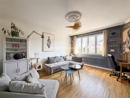 appartement de charme - 3 pièces 72 m2 avec balcon  garage et cave - quartier mellinet