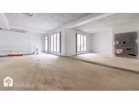 batignolles paris 17ème - local commercial 236 50 m² carrez avec 37 m² de jardin