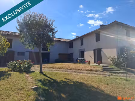 beau corps de ferme de 120 m2 avec 500 m2 de dépendances
