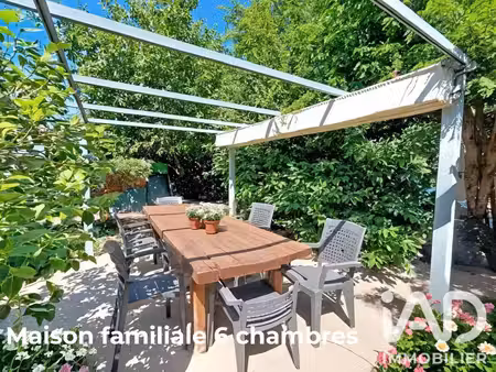 vente maison traditionnelle 8 pièces