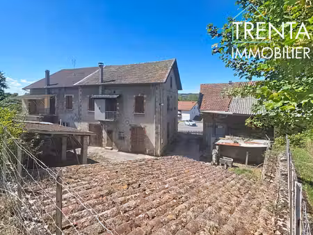maison de 162 45 m² avec dépendances à rénover (3 plateaux)