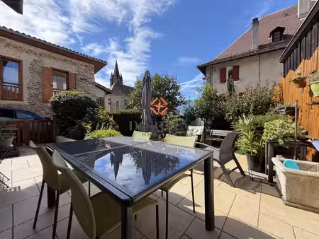 maison en pierre et atelier xxl