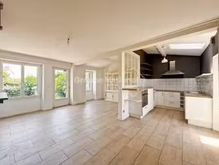 vente maison à saint-julien-de-concelles (44450) : à vendre / 90m² saint-julien-de-concell