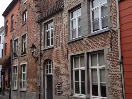 duplex dan le centre historique de gand  (patershol).