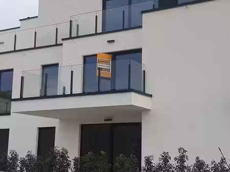 app spacieux à louer à breendonk +vue sur le terrain de golf