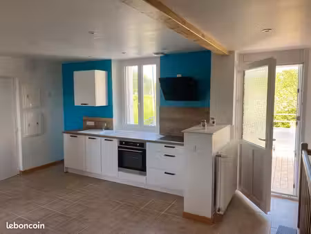 loue maison 70m²