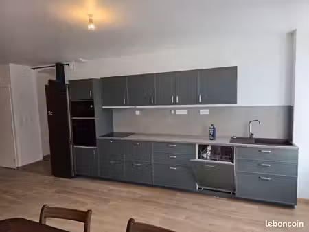 appartement meublé 148 m² – 4 chambres – rénové à neuf – dpe b