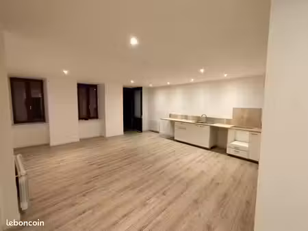 location appartement neuf 100m2 + terrasse