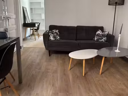 appartement t2 place ney meublé