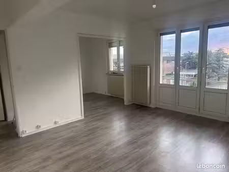 à louer – f3 de 63m² à huningue
