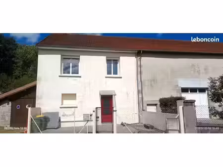 a louer - charmante maison de ville de 84 m2 - la jonchère saint maurice