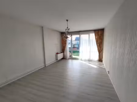 opportunite à saisir à châlus ! appartement 4 pièces 80 m2