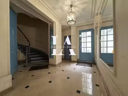 studio avec mezzanine