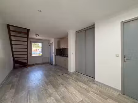 vente maison 4 pièces  60.00m²  angers