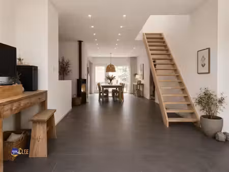 karaktervolle hoeve met eindeloze mogelijkheden in het groen.