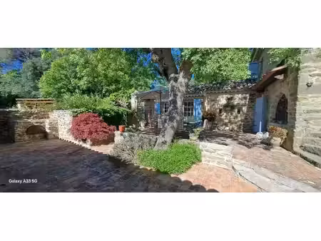 mas en pierre 170 m2 terrain 5486 m2