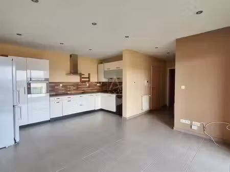 vente appartement amneville  49m² 2 pièces 155 000€ avec garage