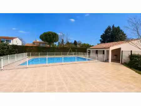 vente appartement en résidence la rochelle  48m² 2 pièces 229 000€ avec balcon