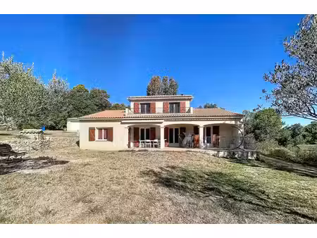 maison 4 pièce(s) 120 m2 + deux garages + terrain 2963m2
