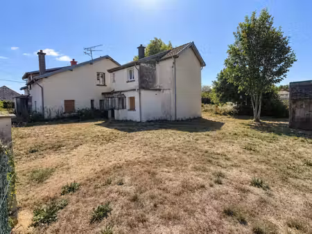 immeuble de rapport à fort potentiel — 281 m2 hab. sur terrain constructible de 2 5