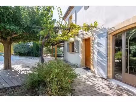 superbe bastide contemporaine de 170 m² sur 1 900 m² de terrain avec piscine