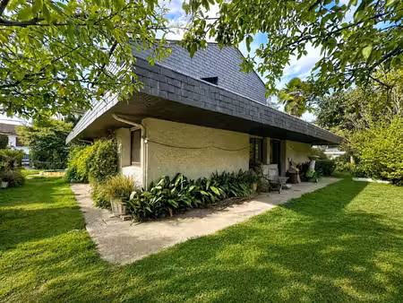 pau trespoey - villa d'architecte + 2appartements indépendants  à rénover