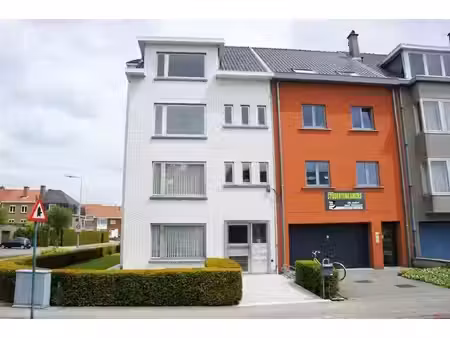 modern appartement met garage
