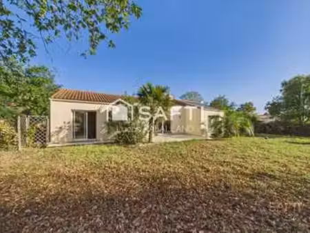 vente maison à saint-philbert-de-bouaine (85660) : à vendre / 132m² saint-philbert-de-boua