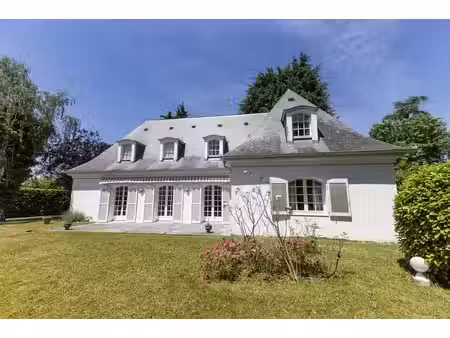 vente maison 5 pièces 121m2 pau 64000 - 330000 € - surface privée