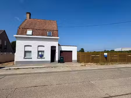 woning te koop in het landelijke tiegem met veel potentieel