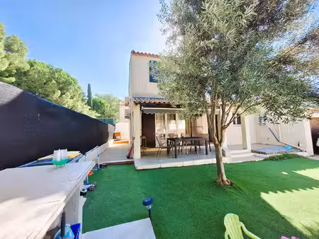 vente maison 4 pièces  84.00m²  sète