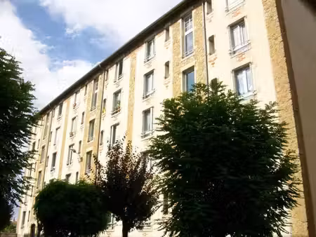 à louer appartement 44 m² – 332 € |nancy