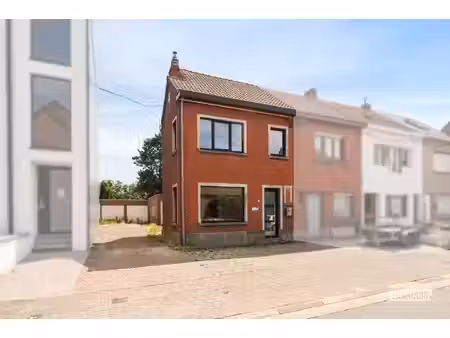 huis te koop in zelzate met 2 slaapkamers