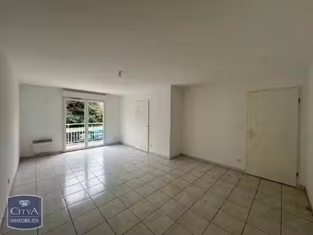 appartement à louer 3 pièces 67.09 m² - pouzauges (85) - 555€