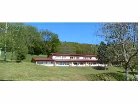 local commercial - 4700 m²