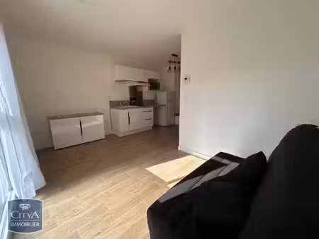 appartement à louer 1 pièce 19.87 m² - épernon (28) - 500€