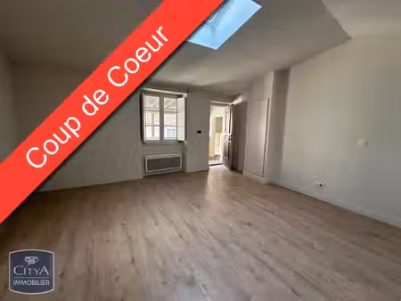 appartement à louer 1 pièce 32.5 m² - nîmes (30) - 465€