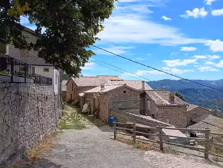 vente maison 6 pièces 170 m² saint-maurice-en-chalencon (07190)