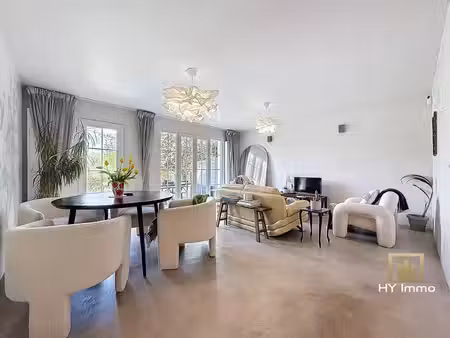appartement à louer à hallesesteenweg 210 rhode-saint-genèse (rbw79364)
