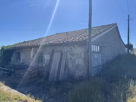 grange 150m2 a renover avec grand jardin et vue sur la campagne