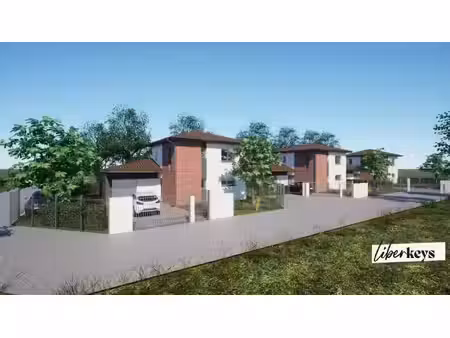terrain 2104 m2