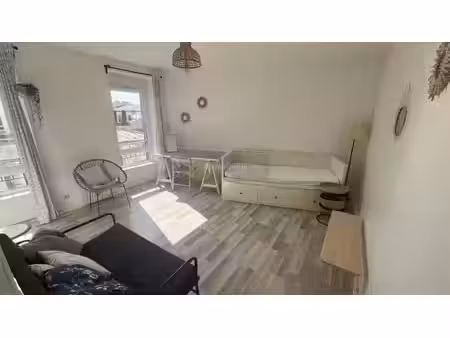 location appartement 1 pièces 26 m2 à brest