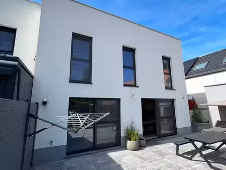 maison à vendre à rue grande 84b genly (vbe61935)