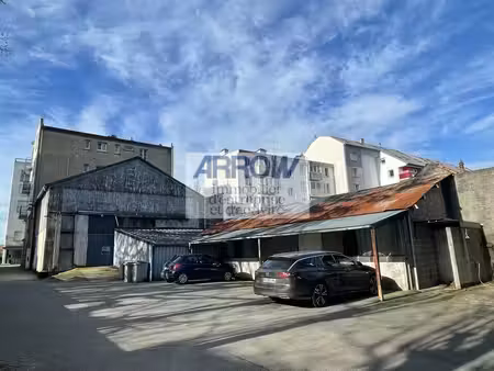 vente commerce nantes 44300 430m²