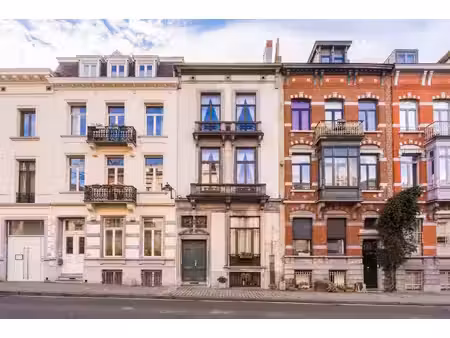 commercieel te koop in brussel met 5 slaapkamers