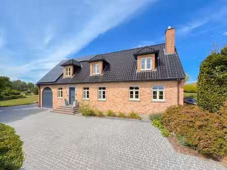 huis te koop in geraardsbergen met 4 slaapkamers