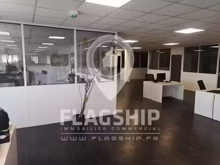 vente bureaux neuilly plaisance 93360 613m²